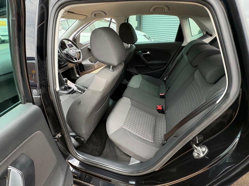 Volkswagen Polo Bluemotion Tech Match Edition Black #15