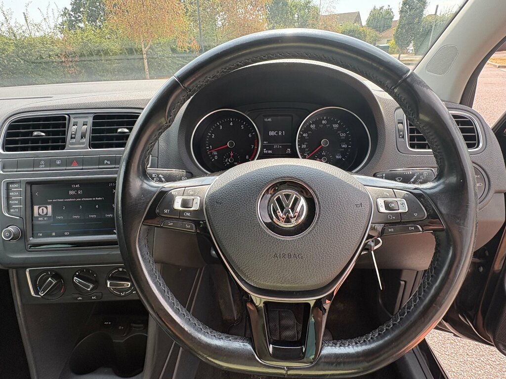 Volkswagen Polo Bluemotion Tech Match Edition Black #11