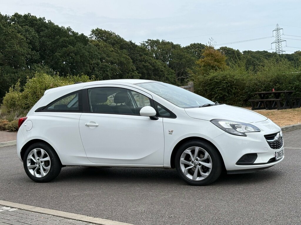 Vauxhall Corsa 1.4I Ecoflex Energy Hatchback Eu White