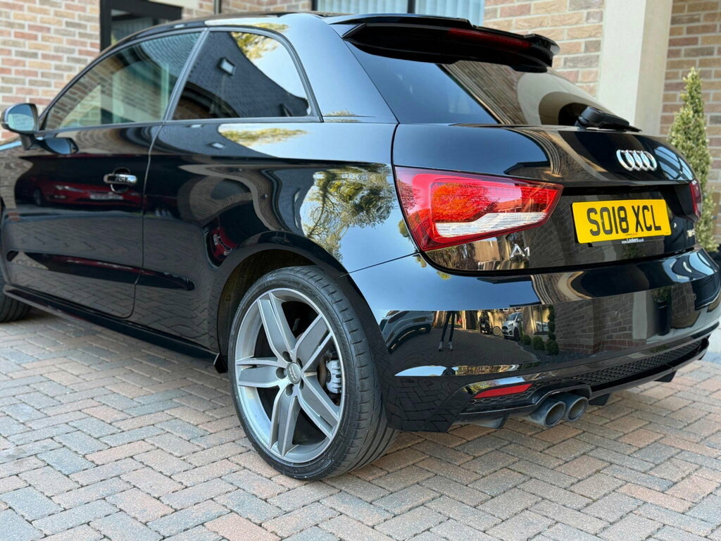 Audi A1 1.4 Tfsi Cod Black Edition Hatchback S SO18XCL Black #4