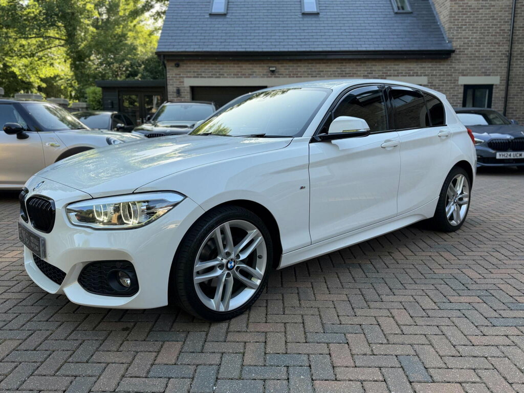 BMW 1 Series 1 Series Hatchback White #4