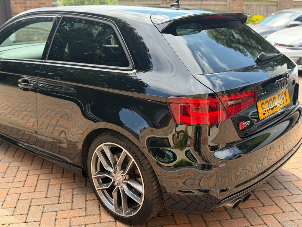 Audi S3 2.0 Tfsi Hatchback S Tronic Quattro Eur Black #4