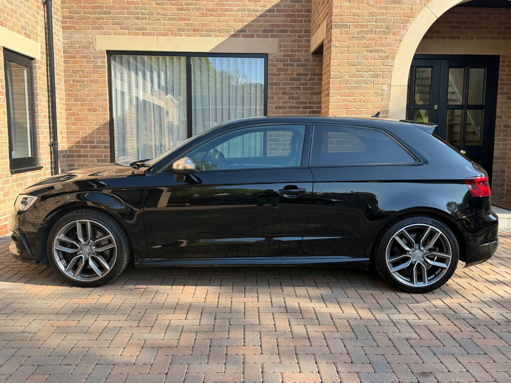 Audi S3 2.0 Tfsi Hatchback S Tronic Quattro Eur Black #3