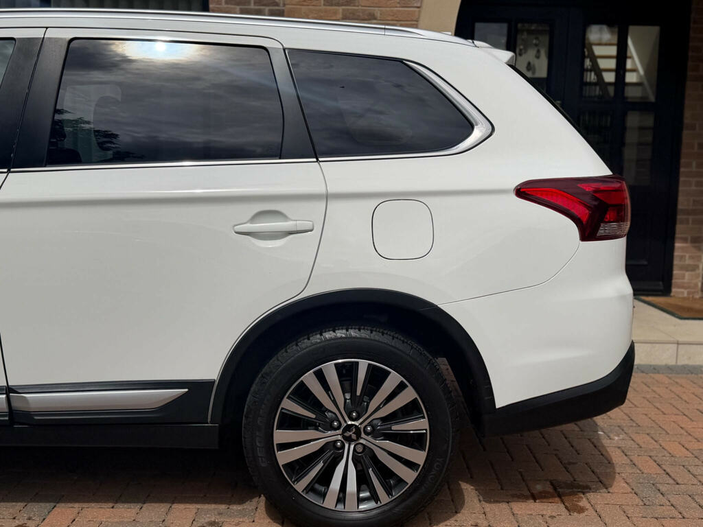 Mitsubishi Outlander 2.4 Phev 4H 207 Bhp Silver #13