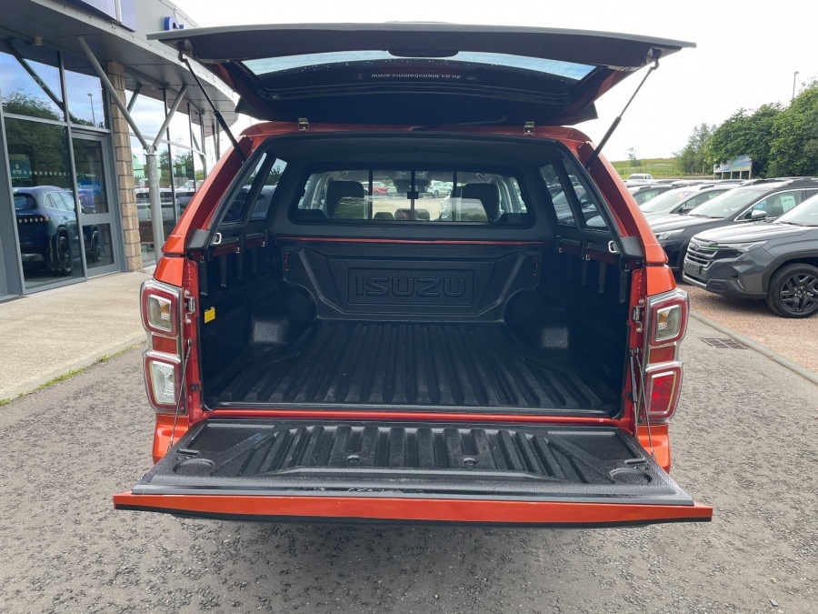 Isuzu D-Max V-cross Dcb Truck Of The Year 2024 Orange #7