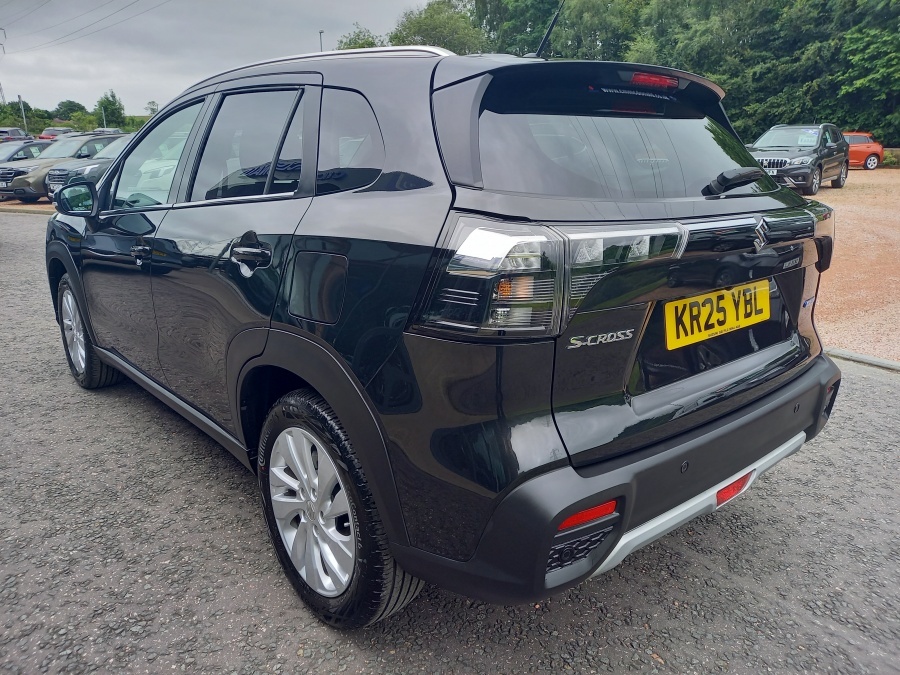 Suzuki S Cross 1.4 Boosterjet 48V Hybrid Motion Black #5
