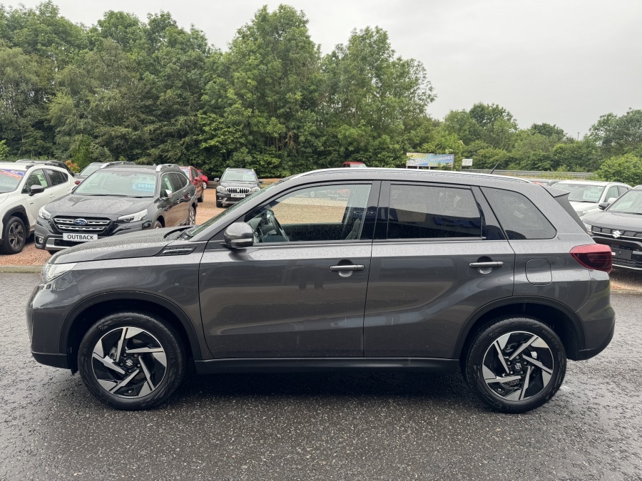 Suzuki Vitara 1.4 Boosterjet Mild Hybrid Ultra Grey #4