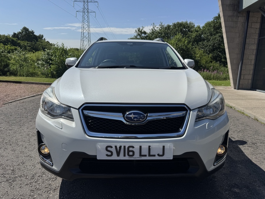 Subaru XV 2.0I Se White #2