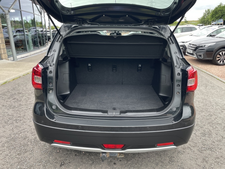 Suzuki SX4 S Cross S-cross 1.4 Boosterjet Sz5 Allgrip 2018 White #9