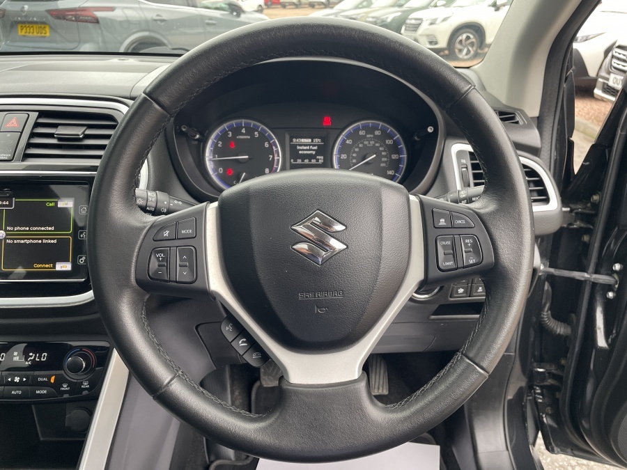 Suzuki SX4 S Cross S-cross 1.4 Boosterjet Sz5 Allgrip 2018 White #15