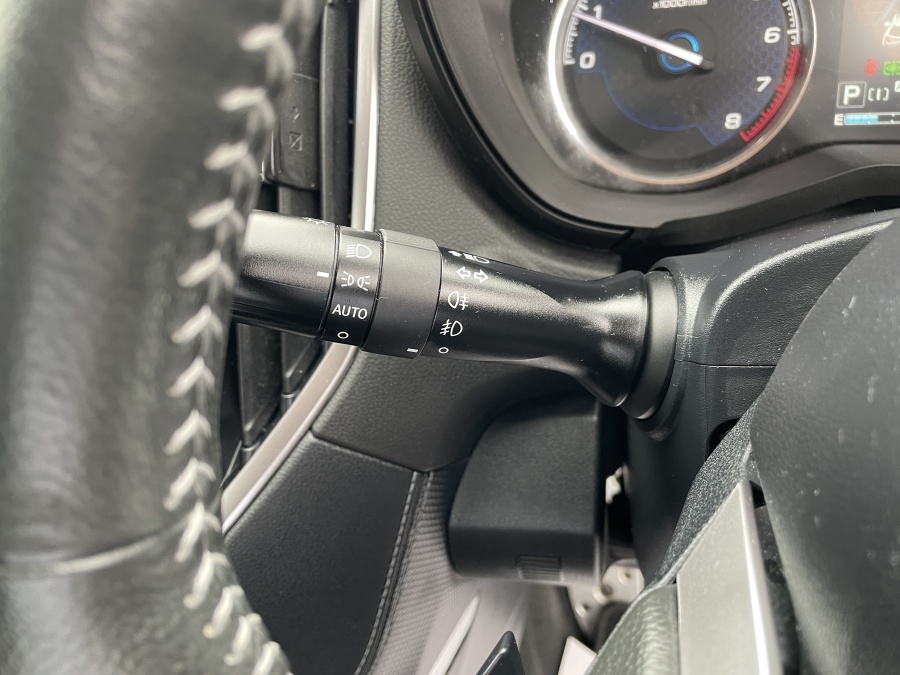 Subaru Forester E-boxer Xe Silver #22