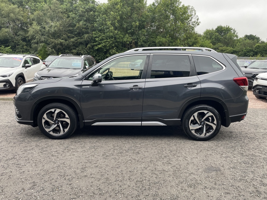Subaru Forester 2.0I E-boxer Xe Premium Lineartronic Grey #4