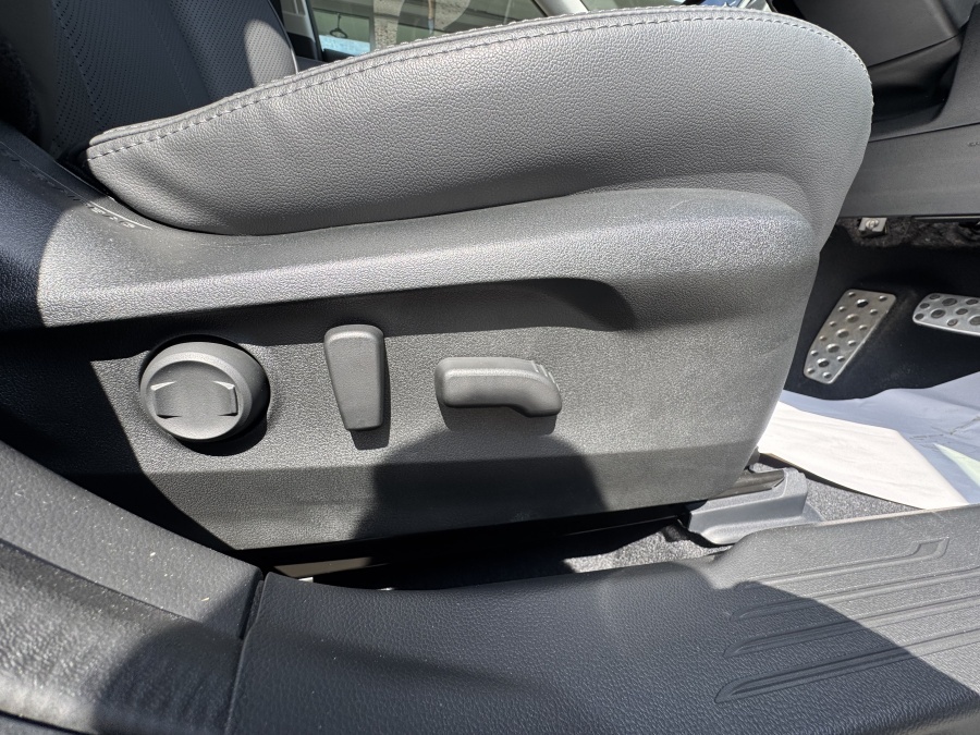Subaru Outback - L Es Limited Green #16
