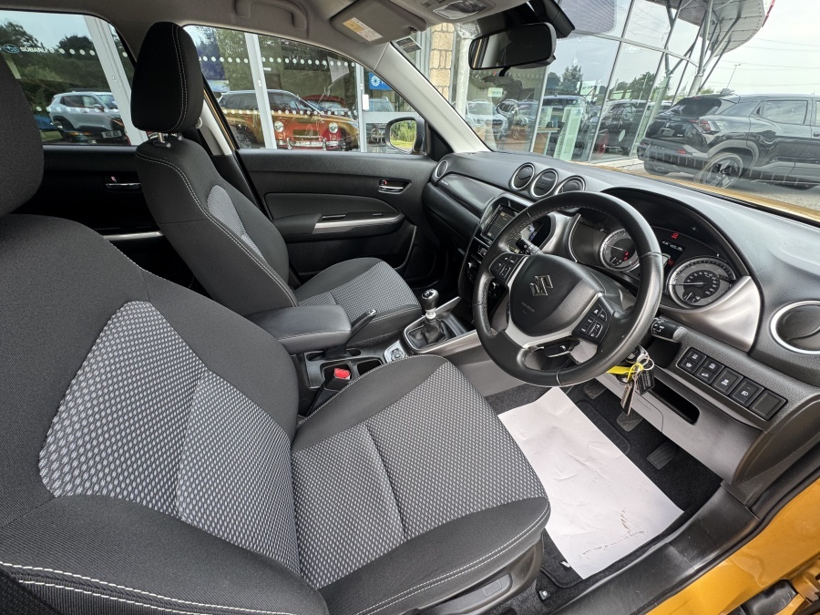 Suzuki Vitara Vitara Sz5 Hev Black #13