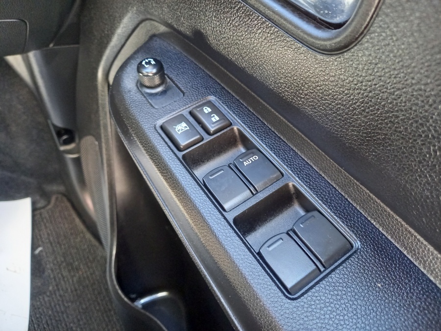Suzuki Ignis Ignis Sz-t Dualjet Mhev White #17