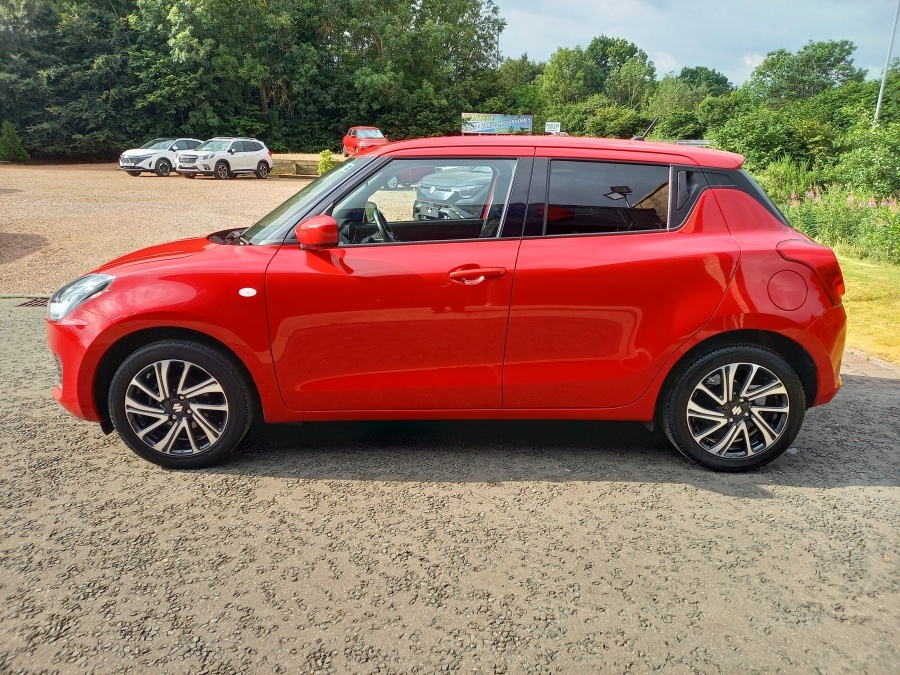 Suzuki Swift 1.2 Dualjet 83 12V Hybrid Sz-l Red #4