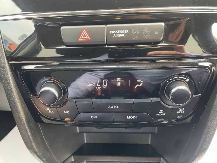 Suzuki Vitara Vitara Sz4 Boosterjet Mhev White #22