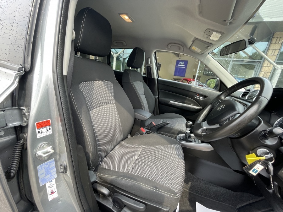 Suzuki Vitara Vitara Sz4 Boosterjet Mhev White #12