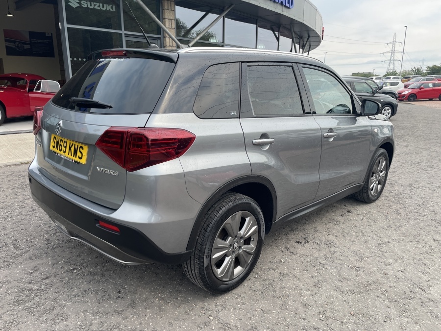 Suzuki Vitara Vitara Sz4 Boosterjet Mhev White #7