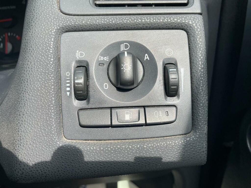 Volvo V50 1.6 D Drive Se Edition Silver #34