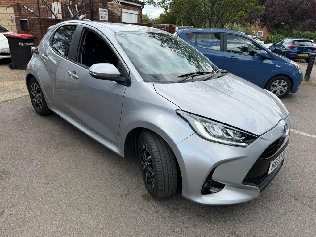 Toyota Yaris 1.5 Vvt-h Design E-cvt Euro 6 Ss Silver #5