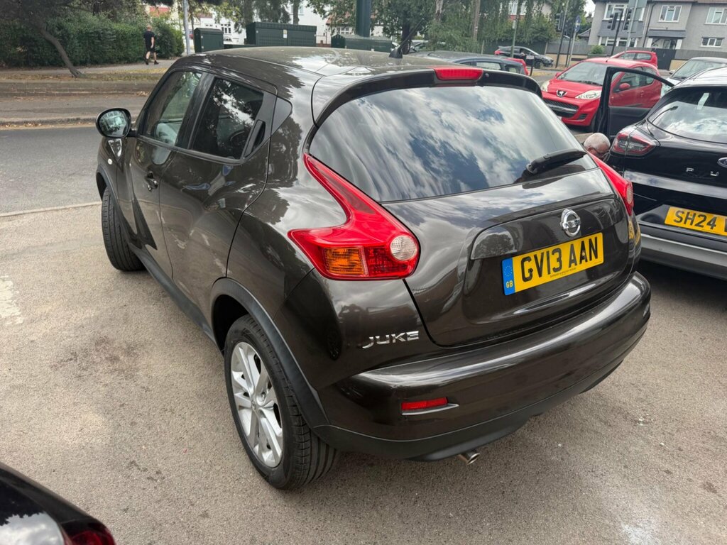 Nissan Juke Hatchback White #3