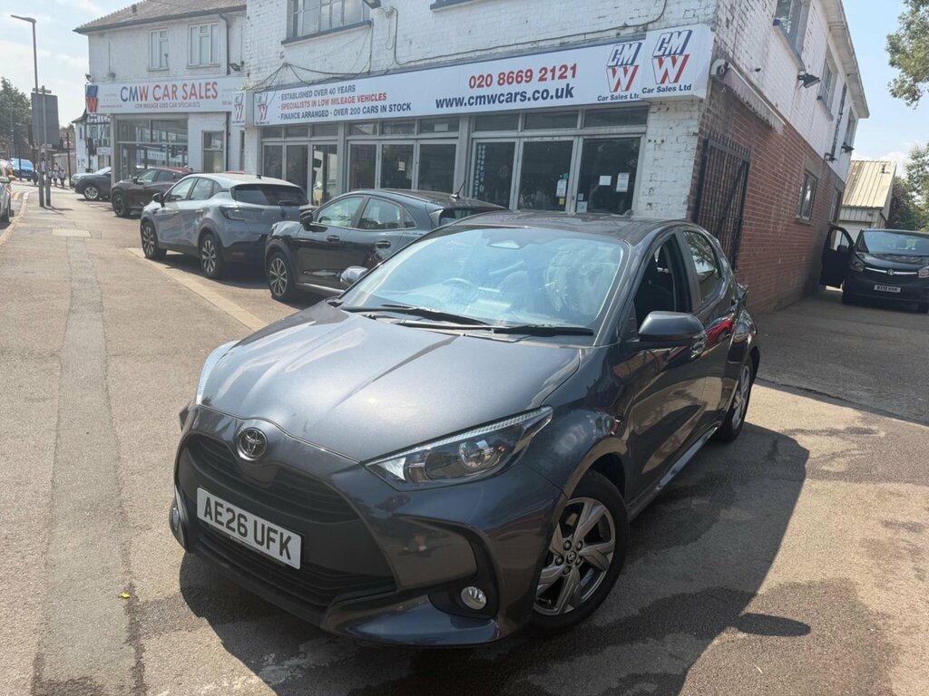 Toyota Yaris 1.5 Vvt-h Icon E-cvt Euro 6 Ss Grey
