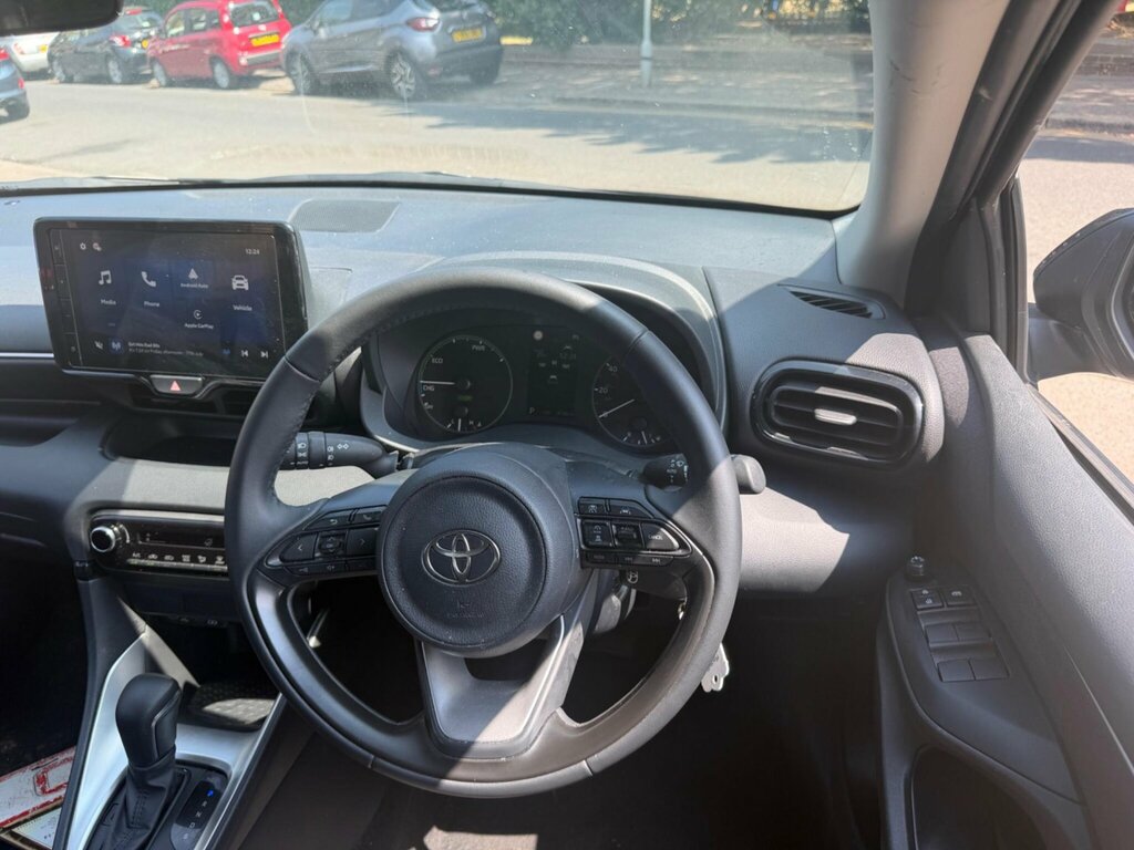 Toyota Yaris 1.5 Vvt-h Icon E-cvt Euro 6 Ss Grey #3