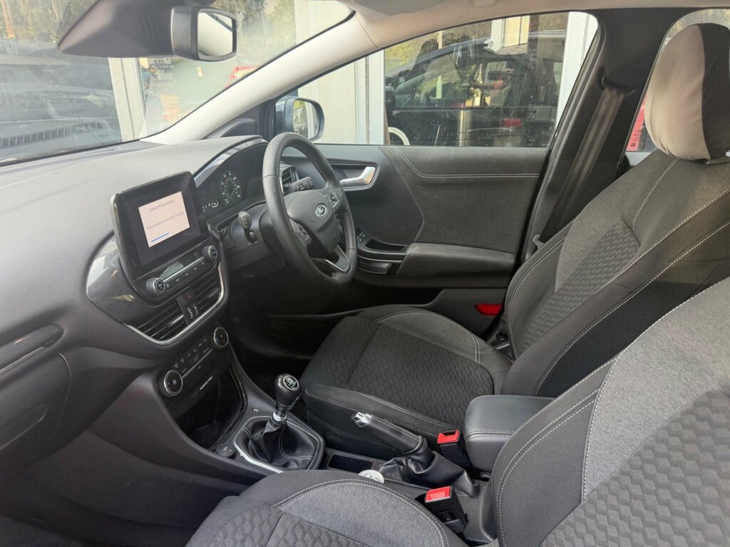 Ford Puma 1.0T Ecoboost Mhev Titanium Euro 6 Ss Black #5