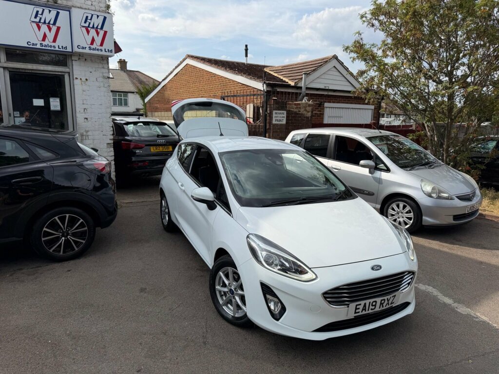 Ford Fiesta 1.1 Ti-vct Zetec Euro 6 Ss White
