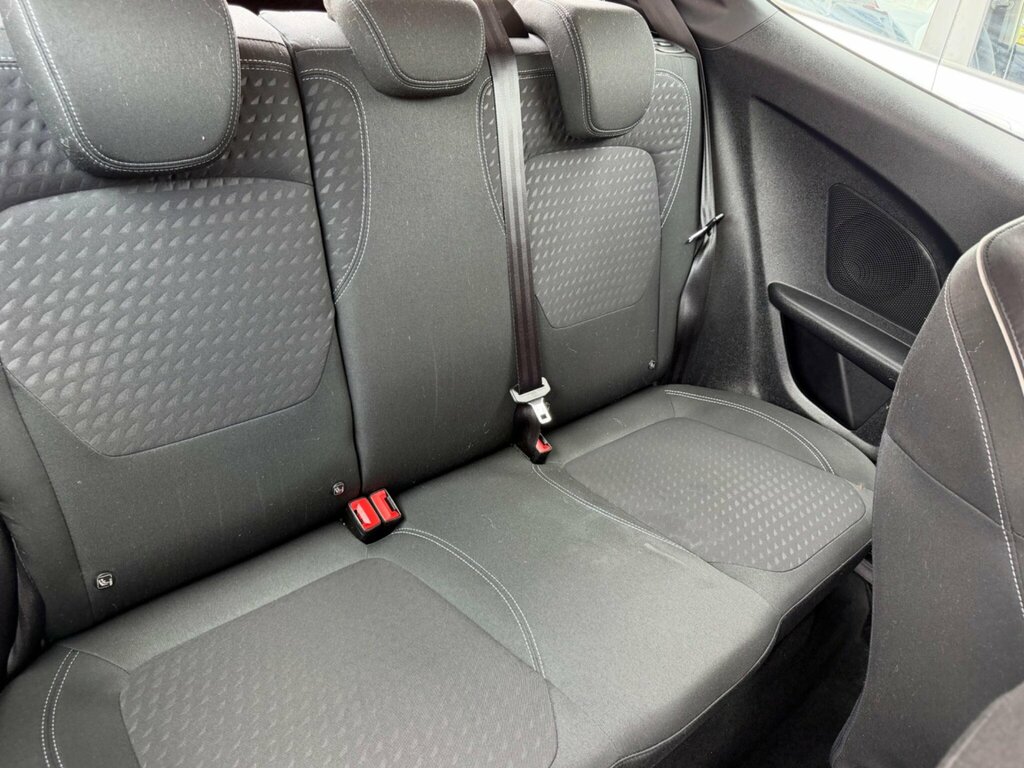 Ford Fiesta 1.1 Ti-vct Zetec Euro 6 Ss White #6