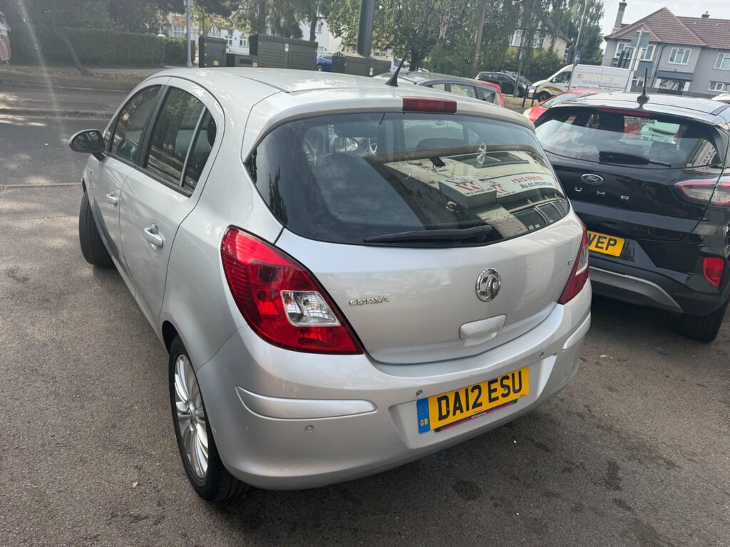 Vauxhall Corsa 1.4 16V Se Euro 5 Orange #5