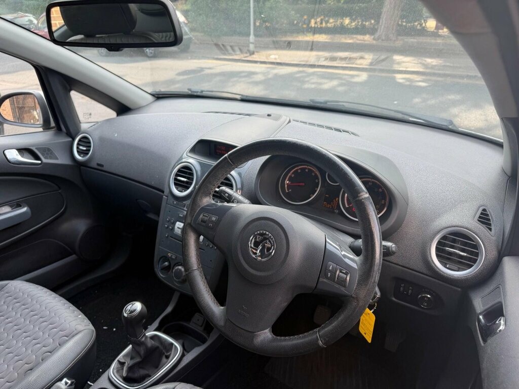 Vauxhall Corsa 1.4 16V Se Euro 5 Orange #4