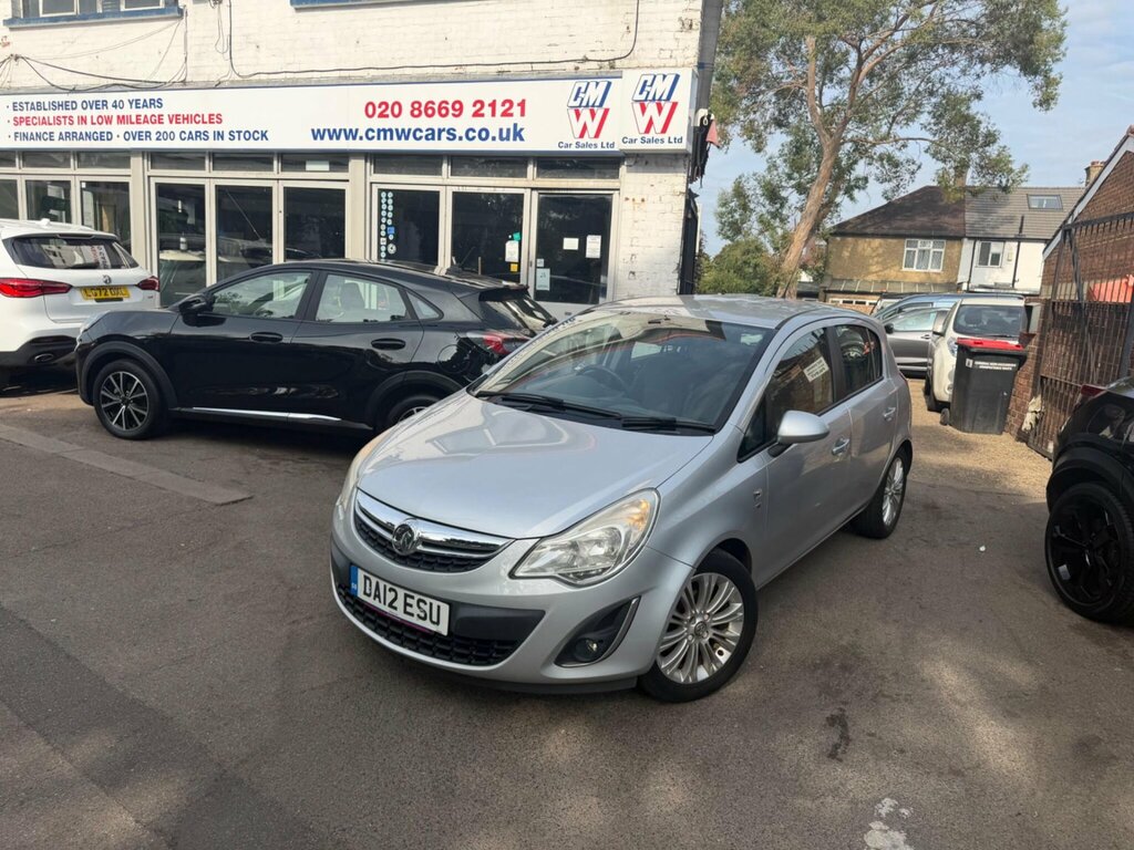 Vauxhall Corsa 1.4 16V Se Euro 5 Orange #1