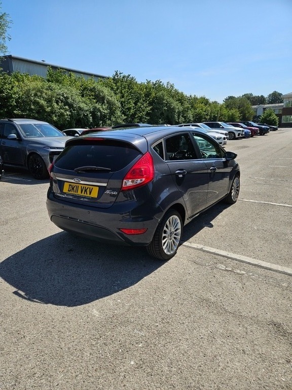 Ford Fiesta Titanium DK11VKV Grey #4