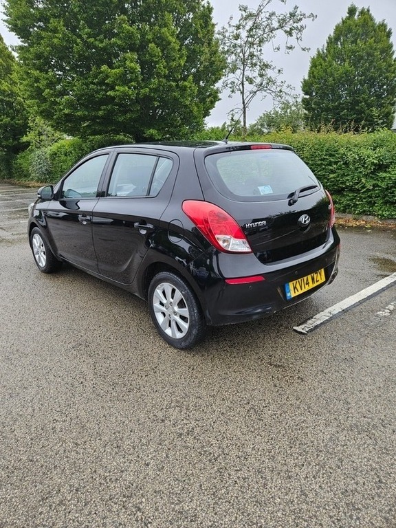 Hyundai I20 Active Black #6