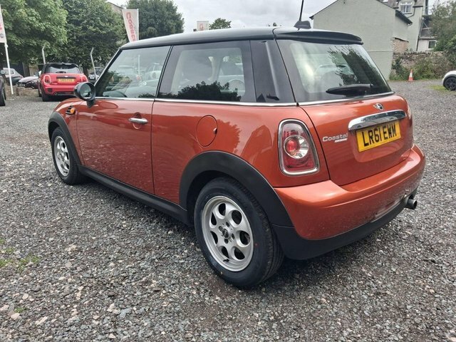 Mini Hatch 1.6 One Hatchback Euro 5 98 Ps Orange #3
