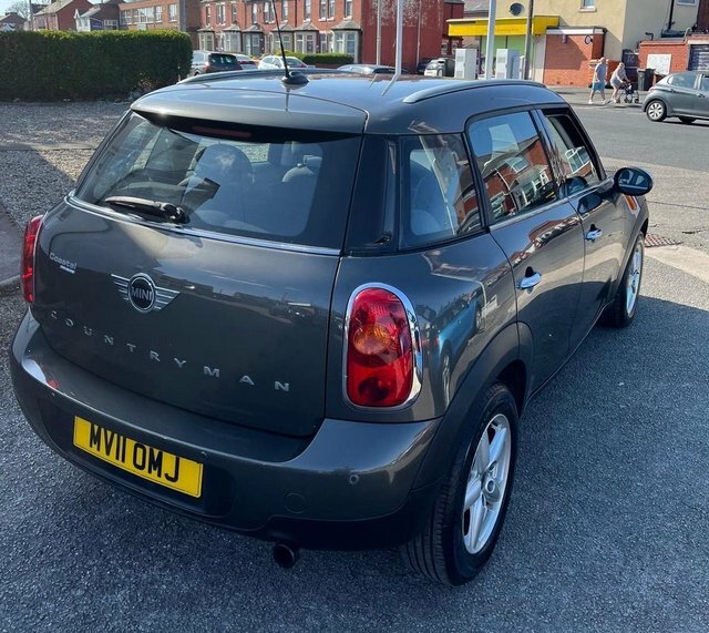 Mini Countryman 1.6 One Suv Euro 5 S S 98 Ps Grey #4