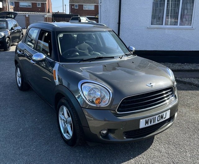 Mini Countryman 1.6 One Suv Euro 5 S S 98 Ps Grey #2