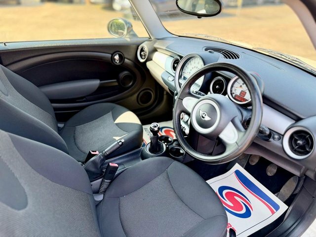 Mini Hatch 1.6 First Euro 5 White #7