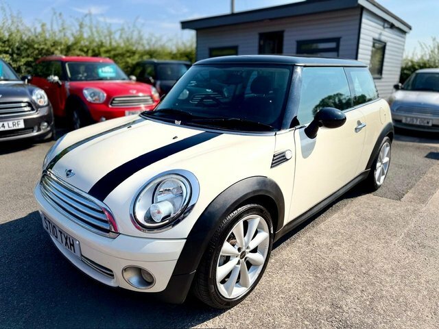 Mini Hatch 1.6 Cooper Hatchback Euro 5 122 White