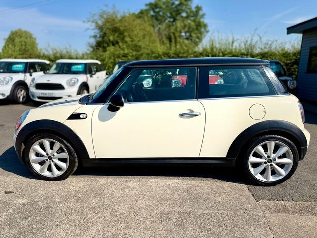 Mini Hatch 1.6 Cooper Hatchback Euro 5 122 White #6
