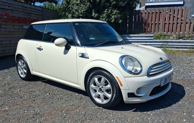 Mini Hatch 1.6 Cooper Hatchback Euro 4 120 White #2