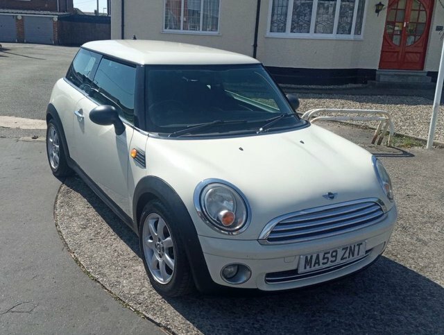 Mini Hatch 1.4 One Hatchback Euro 4 95 Ps White #2