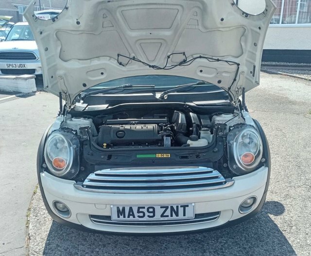 Mini Hatch Cooper D Silver #11