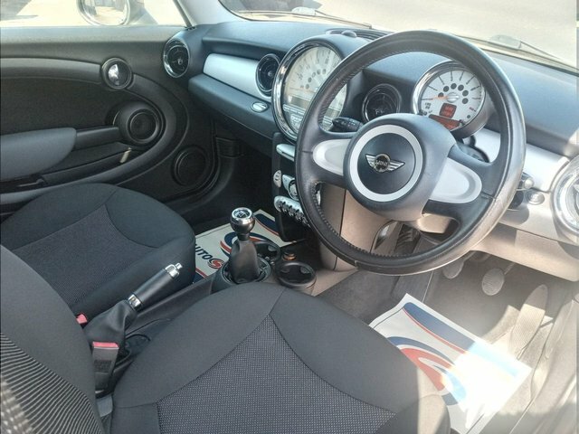 Mini Hatch Cooper D Silver #8