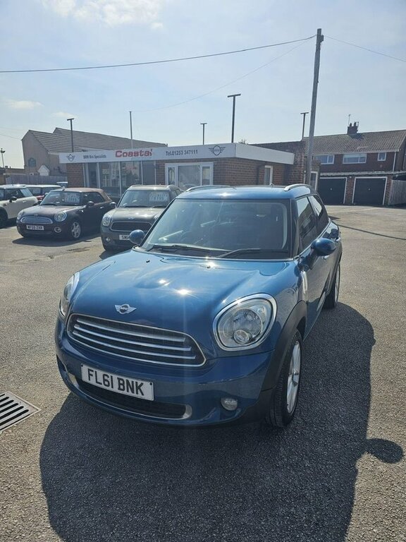 Mini Countryman 1.6 Cooper 122 Bhp Blue