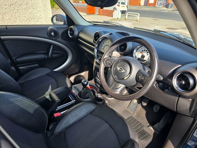 Mini Countryman White #7