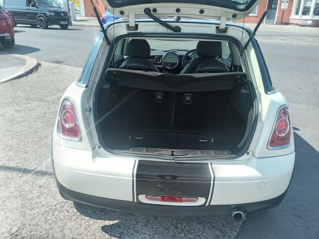 Mini Hatch 1.6 One Hatchback Euro 5 98 Ps Red #7