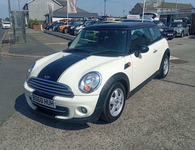 Mini Hatch 1.6 Cooper Hatchback Euro 5 122 White